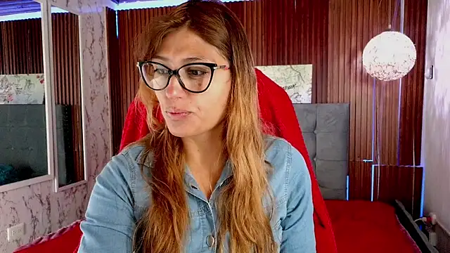 elena detroya online show from February 2026 12:24:01 PM