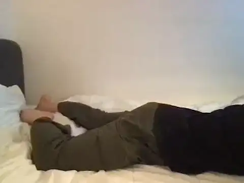 jungcock3210 online show from February 2025 01:46:01 PM