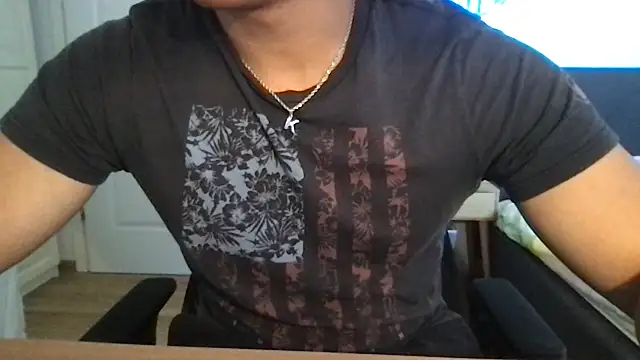 jungcock3210 online show from September 2025 12:52:01 PM