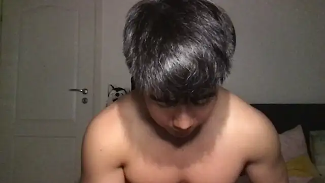 jungcock3210 online show from October 2025 04:52:02 PM