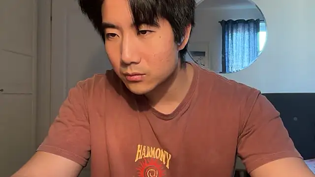 jungcock3210 online show from December 2025 11:52:01 AM