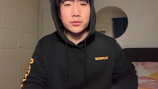 jungcock3210 online show from January 2026 07:11:01 PM