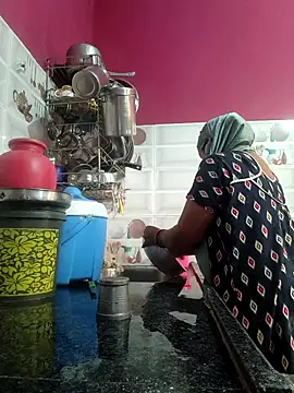 sexychutxxx7 online show from December 2025 05:17:02 AM