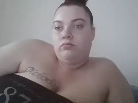 lolabun247 online show from December 2024 10:41:01 PM