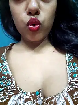 sexyindi couple online show from April 2026 02:26:01 PM