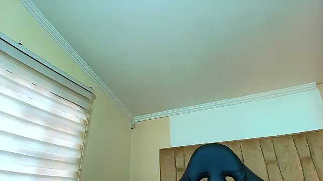 Naughty Kittenm online show from March 2026 11:39:02 AM