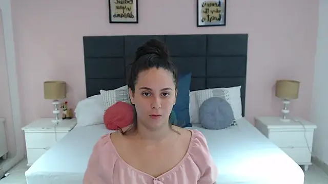 MadisonJenner online show from December 2024 12:55:02 PM