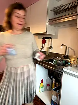 Snapshot of Sunbelxx chatting on November 2025 08:47:01 AM Sunbelxx online show from November 2025 08:47:01 AM