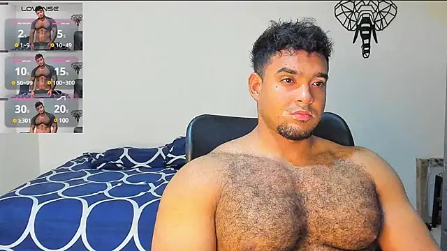 Snapshot of Big_furry_bear13 chatting on December 2024 04:33:01 AM Big furry bear13 online show from December 2024 04:33:01 AM