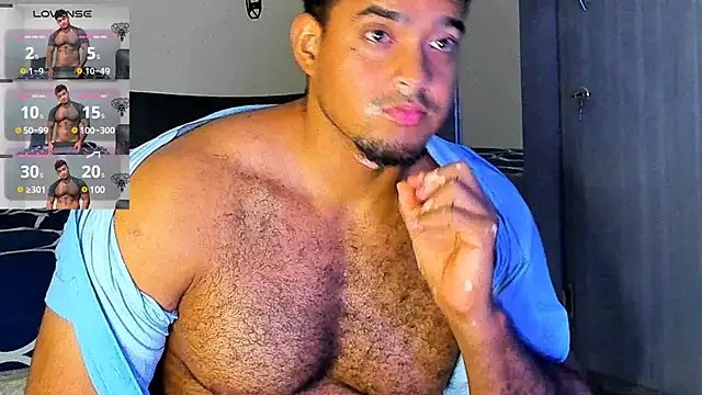 Snapshot of Big_furry_bear13 chatting on February 2025 08:50:02 AM Big furry bear13 online show from February 2025 08:50:02 AM