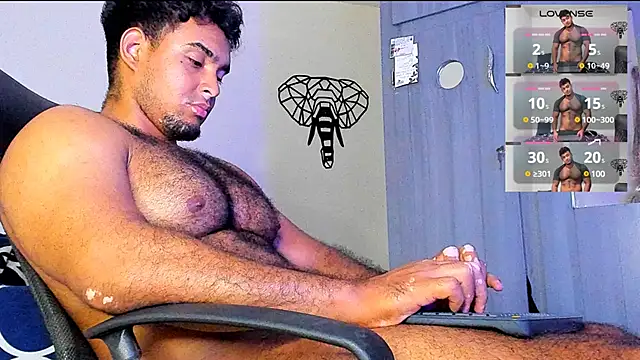 Snapshot of Big_furry_bear13 chatting on March 2025 09:50:01 AM Big furry bear13 online show from March 2025 09:50:01 AM