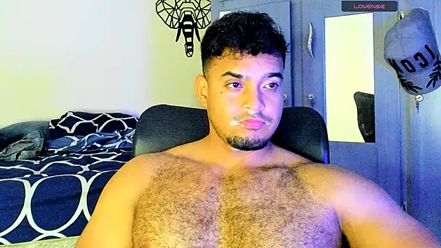 Snapshot of Big_furry_bear13 chatting on March 2025 06:26:02 AM Big furry bear13 online show from March 2025 06:26:02 AM
