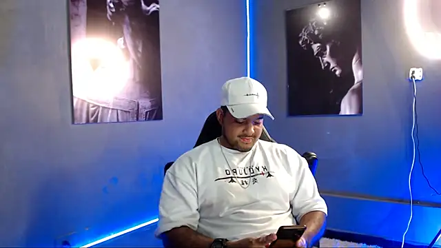 Snapshot of Big_furry_bear13 chatting on September 2025 05:09:02 AM Big furry bear13 online show from September 2025 05:09:02 AM