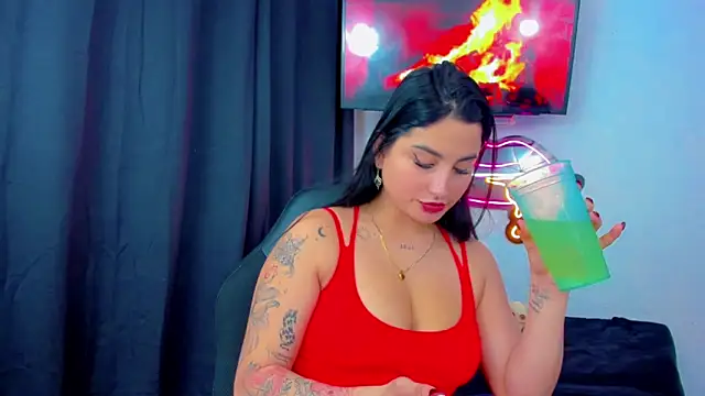 sunshine uwu22 online show from April 2026 06:23:01 PM