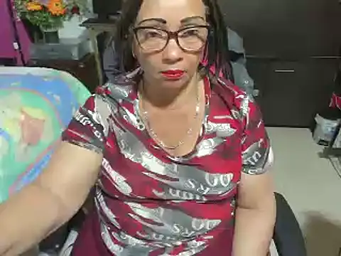 Mrs mommy  online show from October 2025 09:48:02 PM