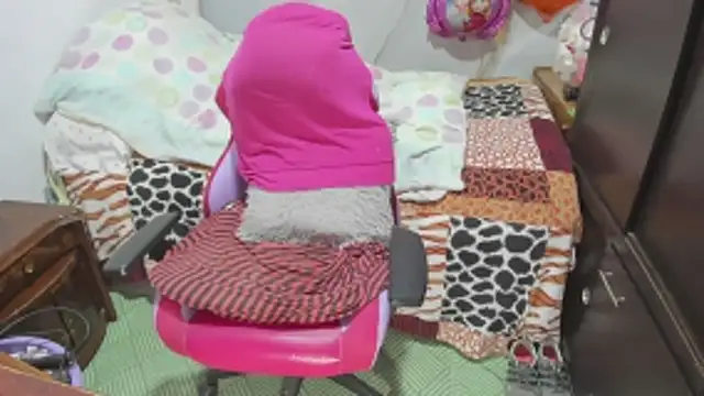 Mrs mommy  online show from February 2026 11:53:02 PM