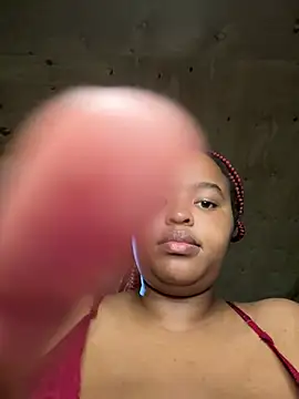 Snapshot of Linahlove chatting on January 2025 10:03:01 PM Linahlove online show from January 2025 10:03:01 PM