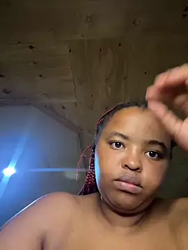 Snapshot of Linahlove chatting on January 2025 03:19:01 PM Linahlove online show from January 2025 03:19:01 PM