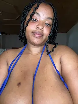 Snapshot of Linahlove chatting on February 2025 09:21:02 AM Linahlove online show from February 2025 09:21:02 AM