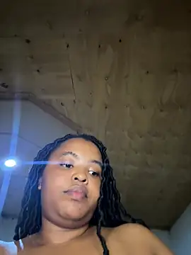 Snapshot of Linahlove chatting on March 2025 07:43:02 PM Linahlove online show from March 2025 07:43:02 PM