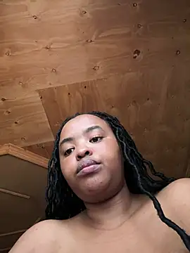 Snapshot of Linahlove chatting on March 2025 09:18:02 AM Linahlove online show from March 2025 09:18:02 AM