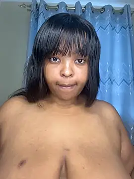 Linahlove online show from November 2025 01:20:01 PM