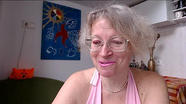 Snapshot of Zosya1111 chatting on January 2025 08:10:02 AM Zosya1111 online show from January 2025 08:10:02 AM