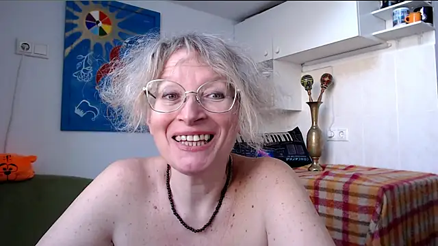 Snapshot of Zosya1111 chatting on February 2025 08:07:01 AM Zosya1111 online show from February 2025 08:07:01 AM