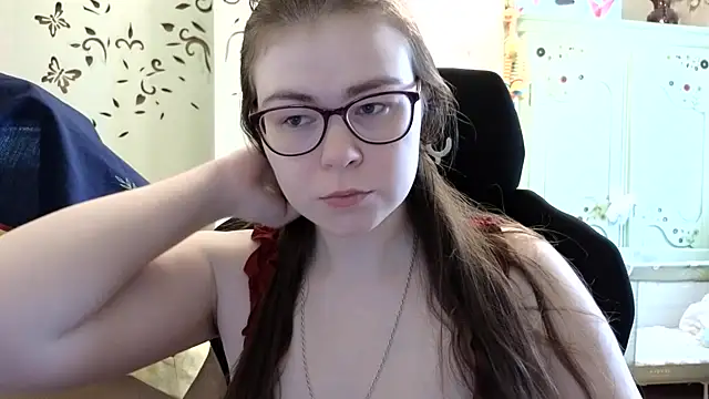 LucyZeph online show from February 2025 11:21:02 AM