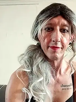 Snapshot of AlexiaXXL chatting on December 2025 11:06:01 AM AlexiaXXL online show from December 2025 11:06:01 AM