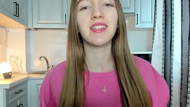 Snapshot of leslie_my_lovee chatting on November 2025 10:04:02 AM leslie my lovee online show from November 2025 10:04:02 AM