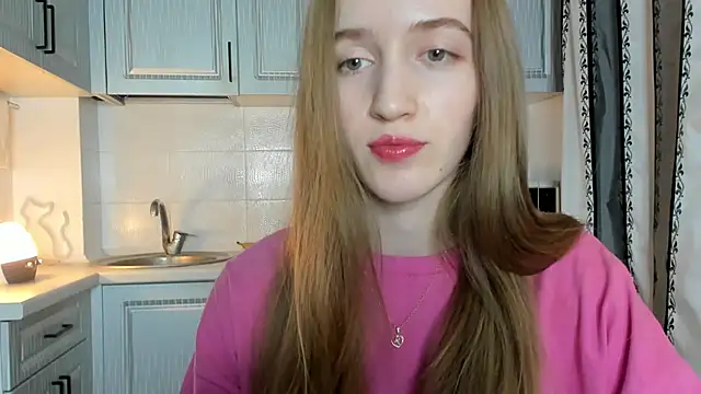 Snapshot of leslie_my_lovee chatting on November 2025 07:35:01 PM leslie my lovee online show from November 2025 07:35:01 PM