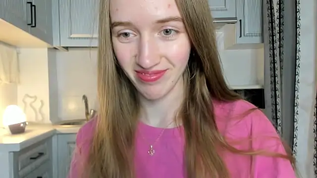 Snapshot of leslie_my_lovee chatting on April 2026 05:40:02 PM leslie my lovee online show from April 2026 05:40:02 PM