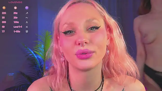 Snapshot of Kinky_Girls chatting on February 2025 08:31:02 PM Kinky Girls online show from February 2025 08:31:02 PM