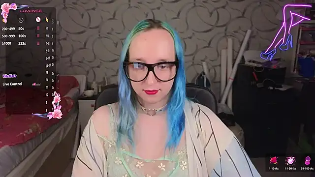 TheTrixy online show from June 2026 04:28:02 PM