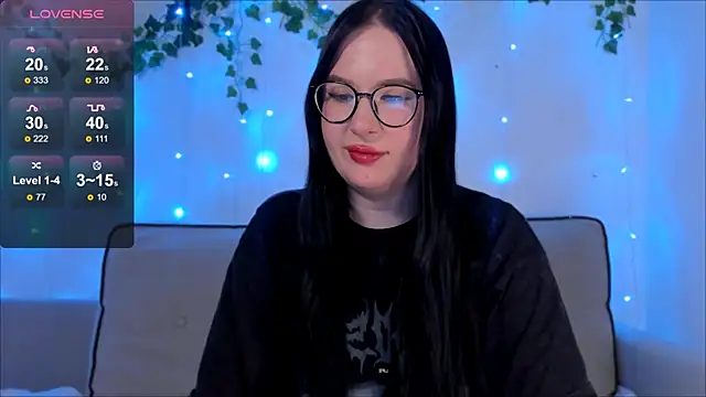 Snapshot of MyNameIsLilith chatting on March 2025 02:15:02 PM MyNameIsLilith online show from March 2025 02:15:02 PM