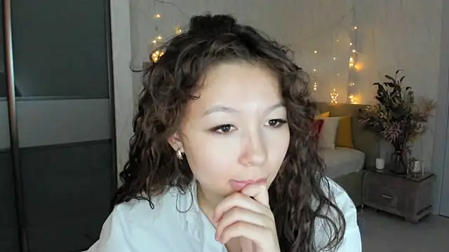 AgnieszkaBanana online show from February 2025 08:11:02 AM