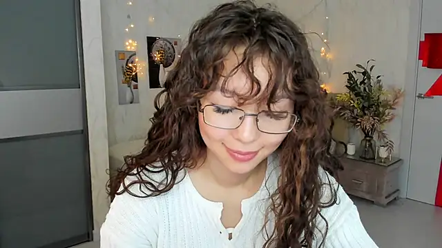 AgnieszkaBanana online show from February 2025 08:44:01 AM