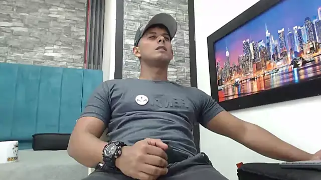 Chris Dick23 online show from November 2025 04:35:02 AM