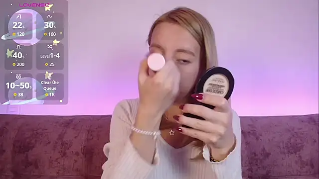 Miiaa doll online show from September 2025 12:36:01 AM