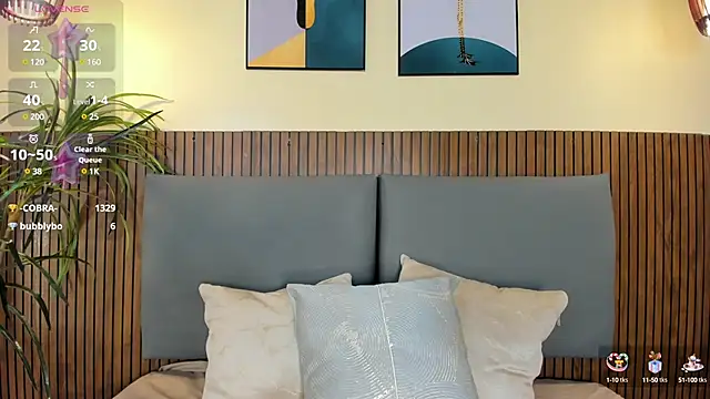 NicolleeEvanss online show from March 2025 03:29:02 PM