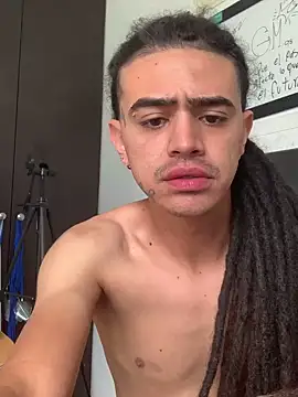 JovenDesobediente online show from September 2025 04:41:01 PM