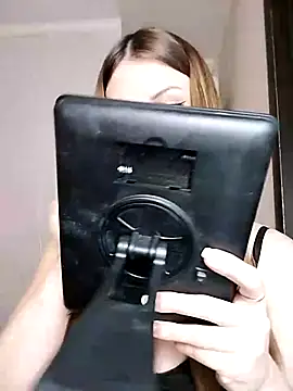 Snapshot of Verka199 chatting on November 2025 06:56:02 PM Verka199 online show from November 2025 06:56:02 PM