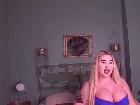 Snapshot of FerrariRedxBabestation chatting on March 2025 09:10:02 PM FerrariRedxBabestation online show from March 2025 09:10:02 PM