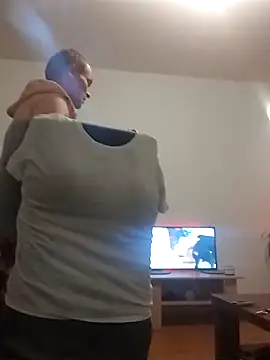 Snapshot of Kamien32 chatting on March 2026 02:41:01 AM Kamien32 online show from March 2026 02:41:01 AM