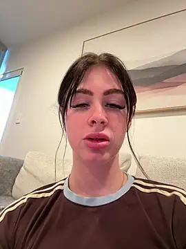 aus queen online show from July 2026 09:38:01 PM