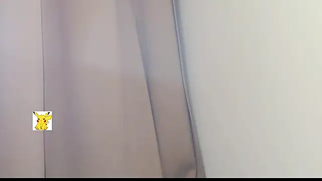 Snapshot of honey_skin chatting on February 2025 04:07:01 AM honey skin online show from February 2025 04:07:01 AM