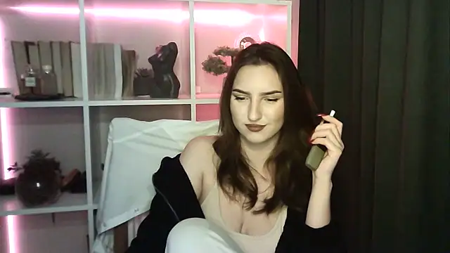 X Alisa online show from November 2025 07:27:02 PM