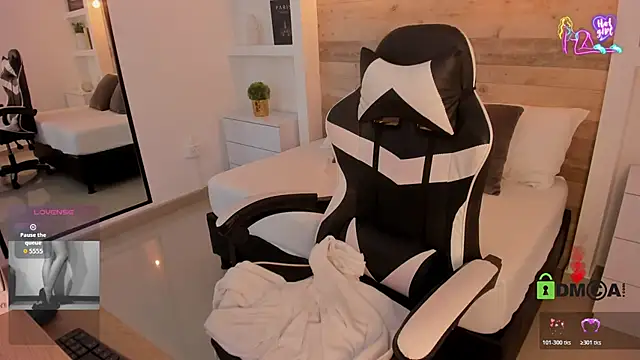 candy summer28 online show from February 2026 07:32:02 PM