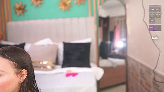 katlyn martins online show from October 2025 06:41:01 PM